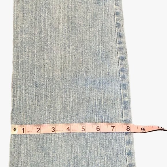 Gloria Vanderbilt Amanda Jeans Light Wash Denim 5 Pocket Womens Sz 14 Short - Picture 12 of 14